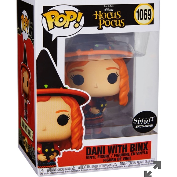 Dani with Binx Disney Hocus Pocus collection. - Picture 3 of 6